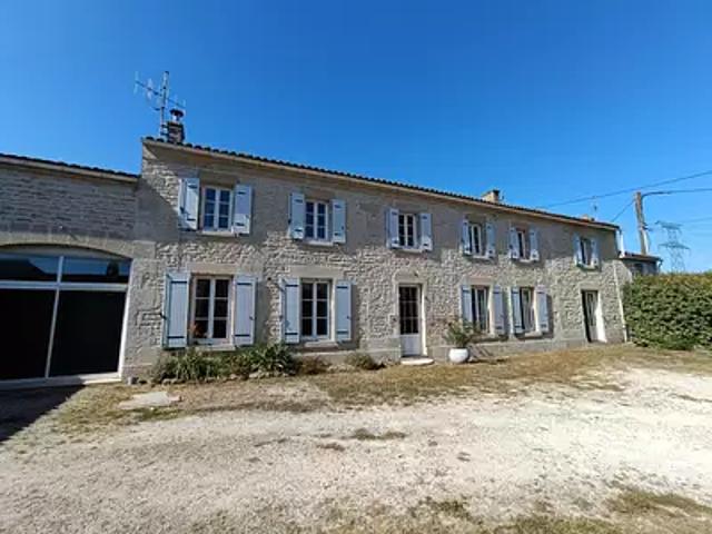 Loulay 17330 Achat / Vente maison