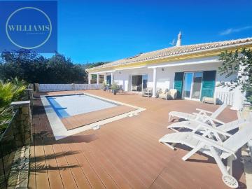 LOULE Moradia térrea com 3 quartos Piscina Algarve