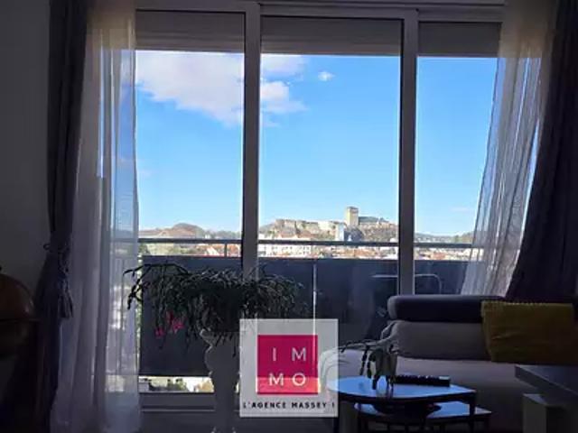 Lourdes 65100 Achat / Vente appartement 4 pièces t4