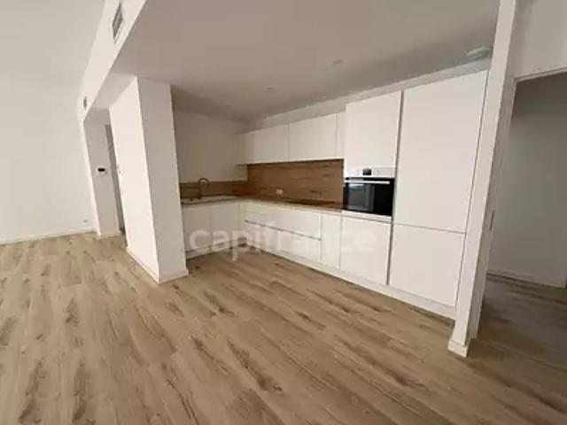 Lourdes 65100 Achat / Vente appartement 5 pièces t5 cave