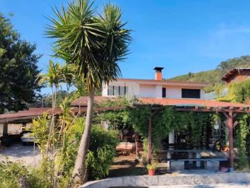 Louredo Mos Inmobiliaria MPGal te presenta esta acogedora vi. 174m² Mos