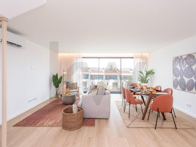 Loures | Moradias V3+1 NOVAS a estrear a 5min da A8 217m² Loures