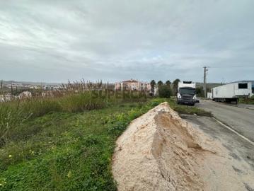 Lourinhã Lote de Terreno para Construção Prédio de Habitação, Comércio, Serviços ou Indústria D