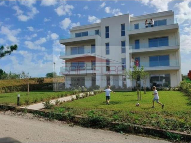 Lourinhã Lourinhã 98221433