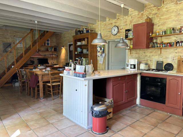 Louroux de Beaune Charmante maison avec maison annexe sur