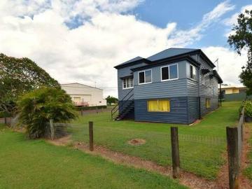 LOVABLE FAMILY HOME