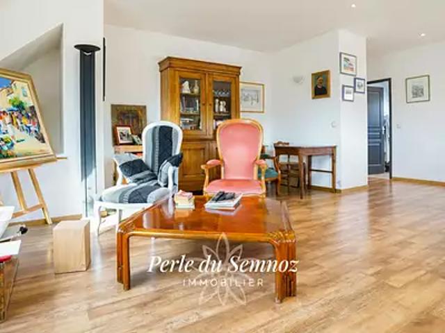 Lovagny 74330 Achat / Vente appartement 3 pièces t3 au dernier étage terrasse