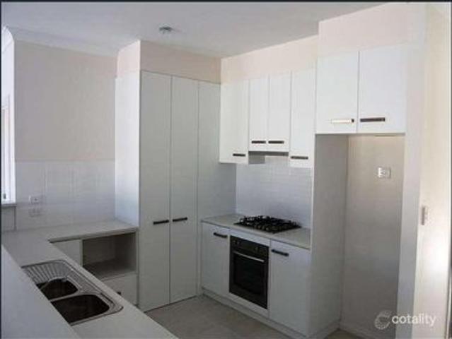 Love Maintenance 3 Bedroom Courtyard Home Comfort and Convenience