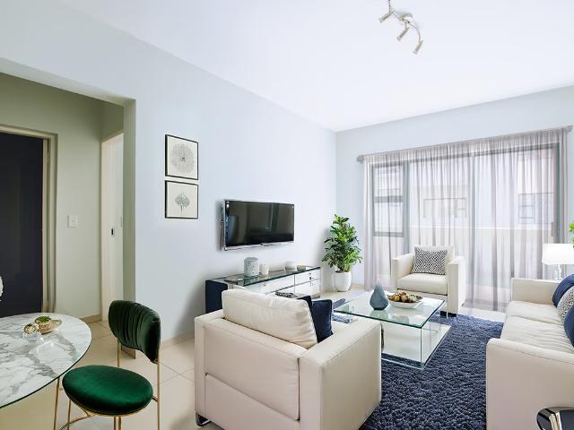 Love Where You Live Beautiful 2 Bed in North Riding!