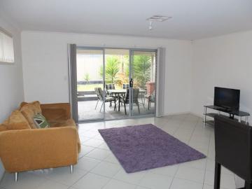 Lovely 3 Bedroom Courtyard Home