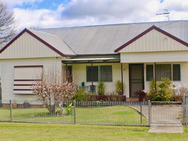 Lovely 3 Bedroom Home