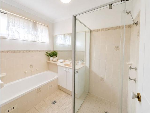 Lovely 3 bedroom home !