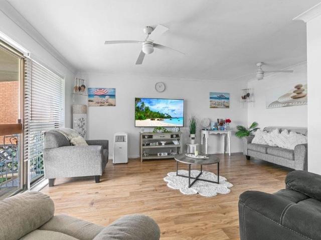 Lovely 3 bedroom house in a central location