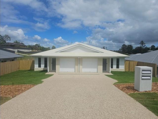 Lovely 3 bedroom unit in great location!