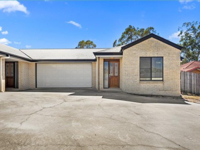 APPLICATION APPROVED: LOVELY 3 BEDROOM UNIT MODERN, COMFORTABLE & LOW MAINTENANCE