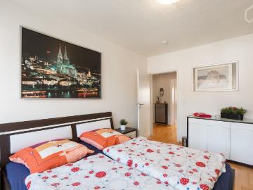 Lovely 3 room apartment in popular area with good public transport connection, Koln Amsterdam Apartments for Rent