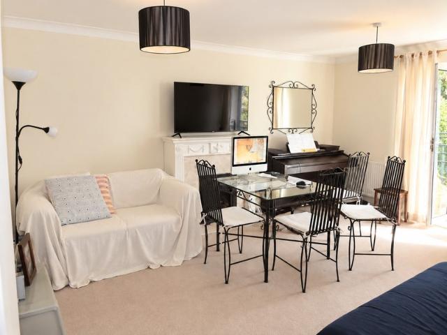 Lovely 1 Bed Flat in Notting Hill + Parking