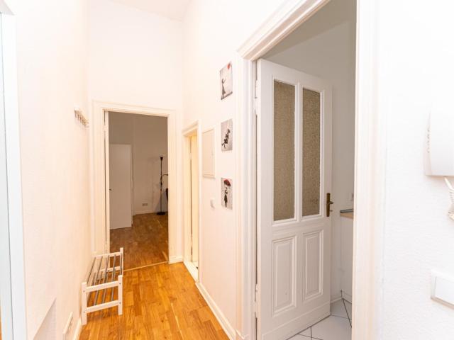 lovely 1 bedroom apartment close to Berlin, Schönhauser Allee station