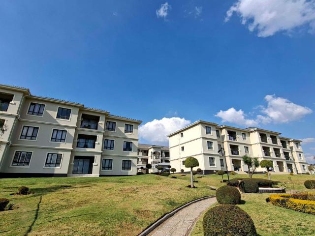 Lovely 2 bed, 1 bath, ground floor apartment available in Cedar Acres