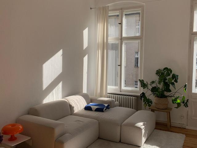 lovely 2 room apartment for part time rental