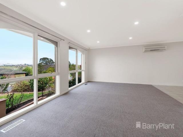 Lovely 4 Bedroom Family Home!