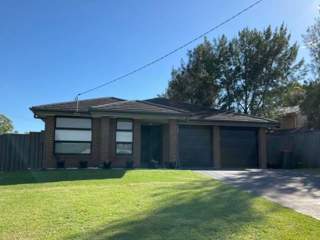 LOVELY 4 BEDROOM FAMILY HOME!