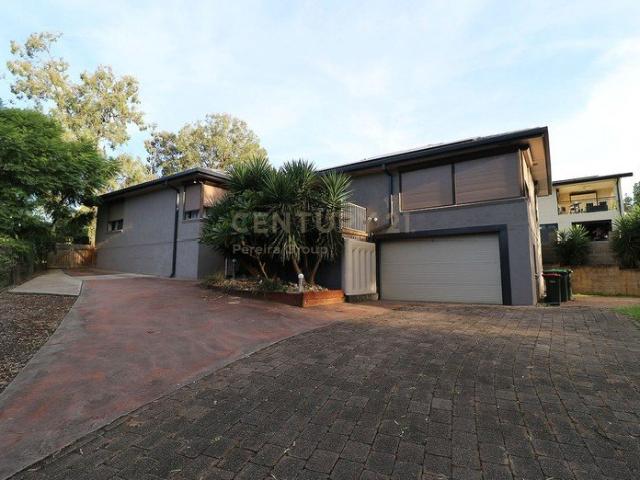 Lovely 4 bedroom home