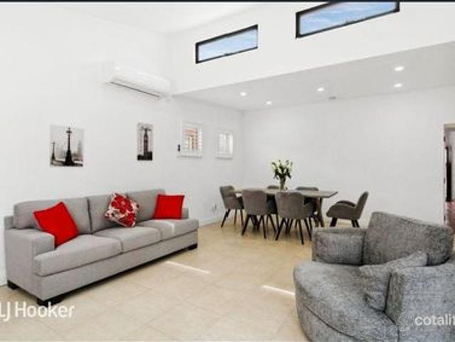 Lovely 4 bedroom home in great location