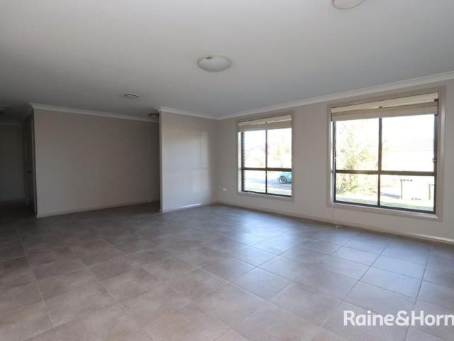 Lovely 4 Bedroom Home in Eglinton Available 16.9.2026