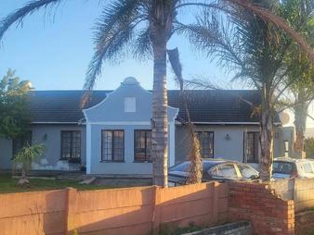 lovely cape dutch style family home