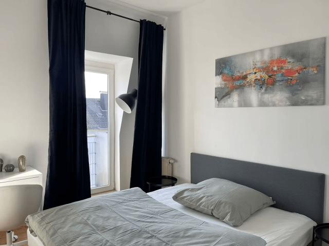 Lovely, charming flat in Frankfurt am Main, Frankfurt Amsterdam Apartments for Rent