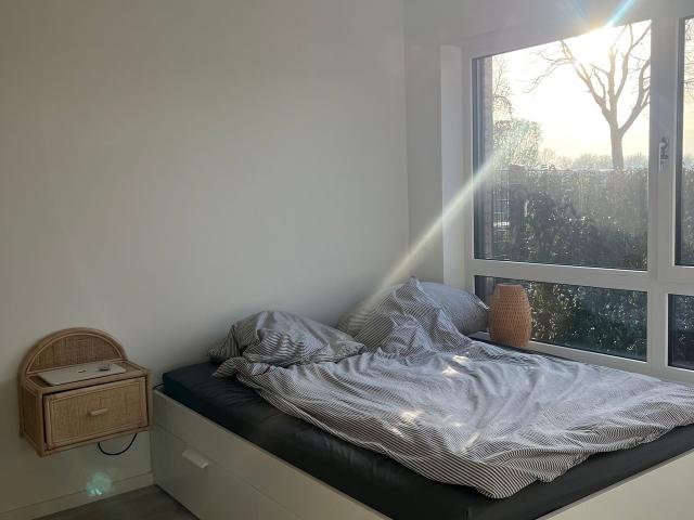 Lovely, cute Apartment near park, Krefeld Amsterdam Apartments for Rent