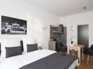 Lovely, cute suite close to city center