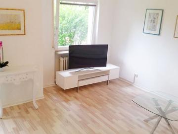 Lovely and modern apartment in Stuttgart, Stuttgart Amsterdam Apartments for Rent