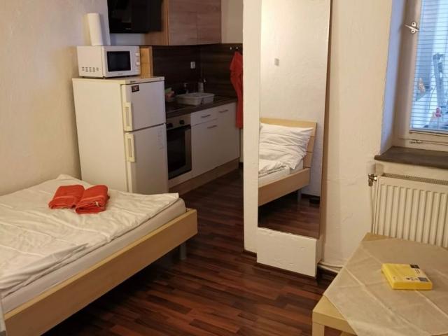 Lovely and awesome flat conveniently located, Koln Amsterdam Apartments for Rent