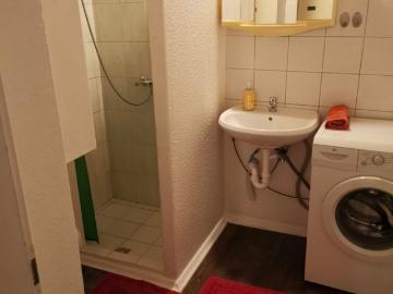 Lovely and awesome flat conveniently located, Koln Amsterdam Apartments for Rent
