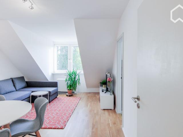 Lovely and fantastic home in Düsseldorf, Dusseldorf Amsterdam Apartments for Rent