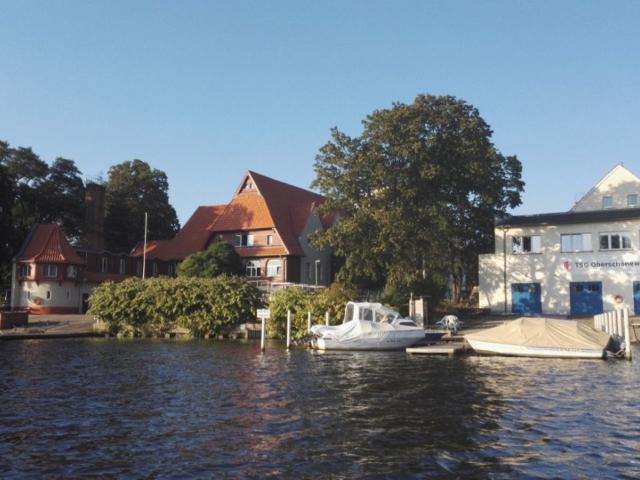 Lovely and quiet apartment with 1 bedroom in Köpenick, Berlin Amsterdam Apartments for Rent
