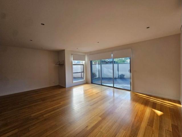 Lovely and spacious townhouse