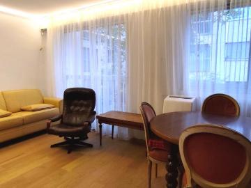 Lovely apartment overlooking inner garden, Paris Amsterdam Apartments for Rent
