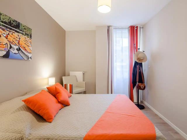 Lovely apartment in a calm property