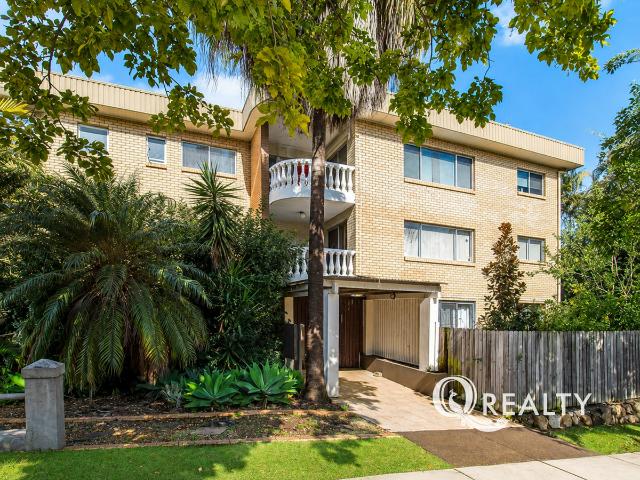 Lovely Apartment In A Prime Location!