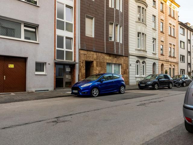 Lovely apartment in Duisburg, Duisburg Amsterdam Apartments for Rent