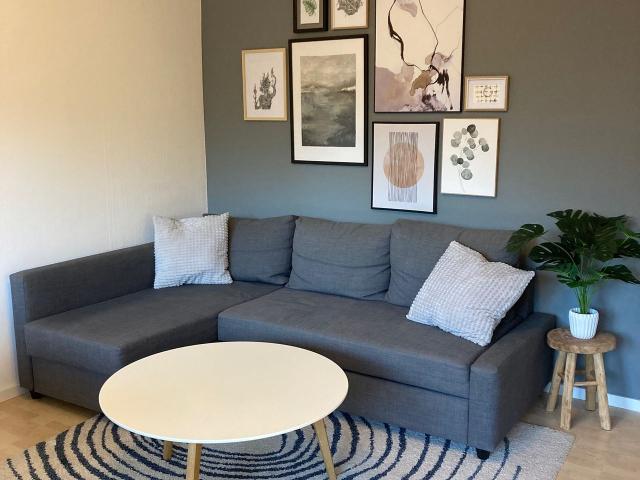 Lovely Apartment with Balcony & Parking, Kaiserslautern Amsterdam Apartments for Rent