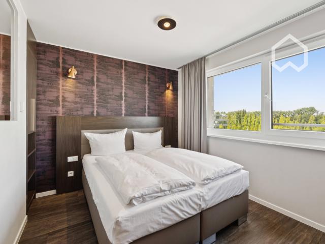Lovely, awesome studio in Aschheim Munich / Metro: Riem