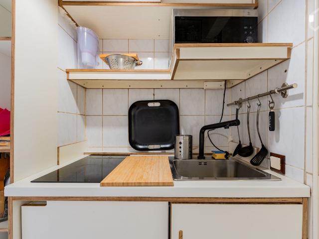 Lovely, beautiful apartment located in Weißensee, Berlin Amsterdam Apartments for Rent