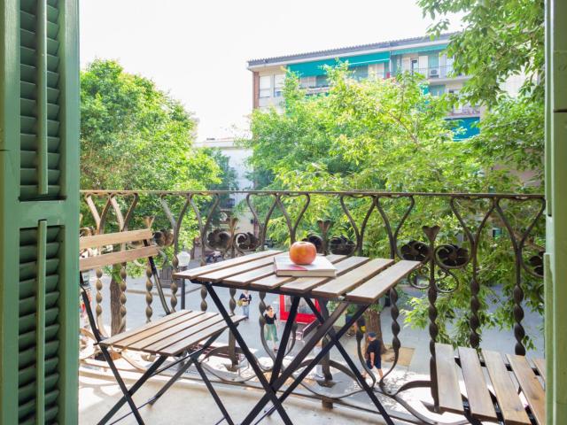 Lovely double bedroom in Sant Andreu