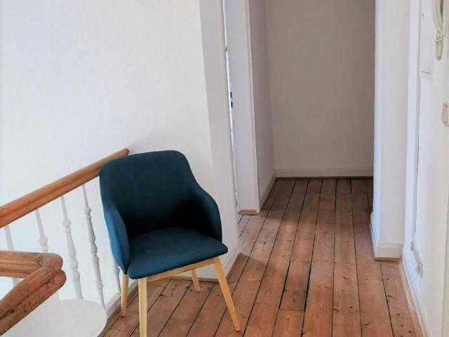 Lovely double bedroom with a kitchenette, in Beuel