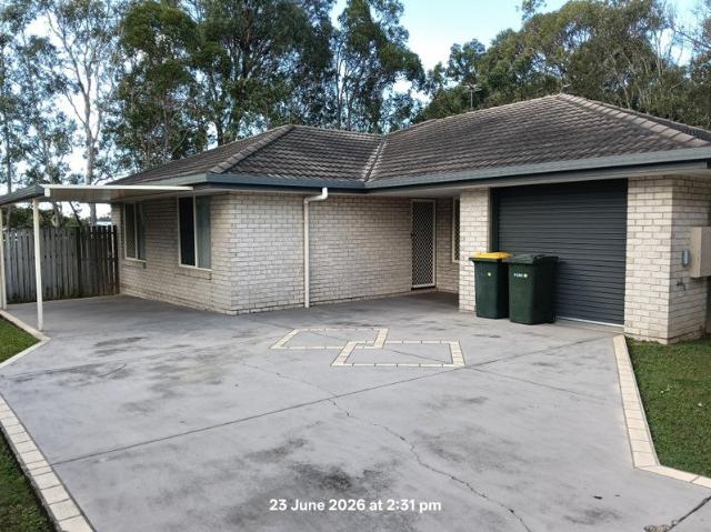 LOVELY DUPLEX IN URANGAN