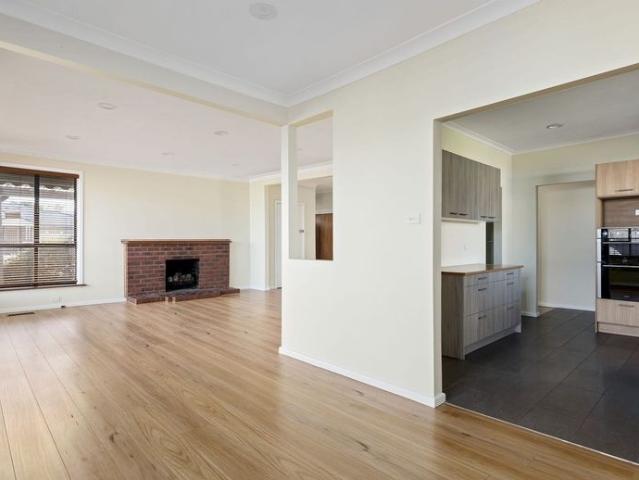LOVELY FAMILY HOME